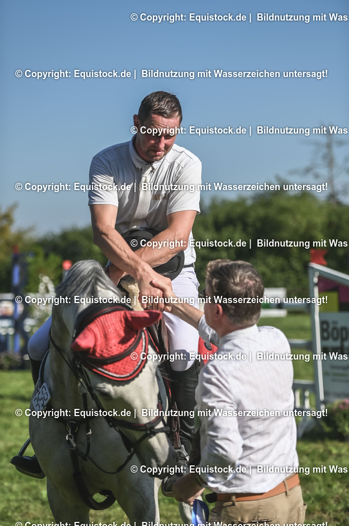 20230908_24_Springen_M_0090 | equistock