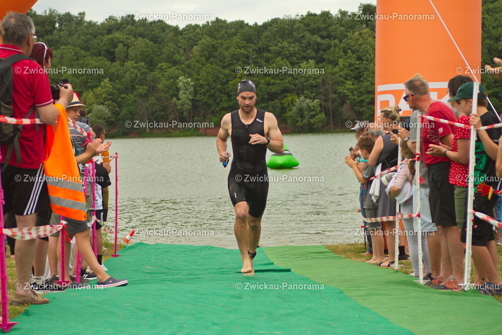 2023_0630_KoberTriathlon_Jeder0043 | Urban. Natur. Panorama. Luftbild. 
Der Bildershop für aufregende Perspektiven!
Für Deko, Wandbild und Kalender!
Wir bringen LED-Bilder zum Leuchten!
