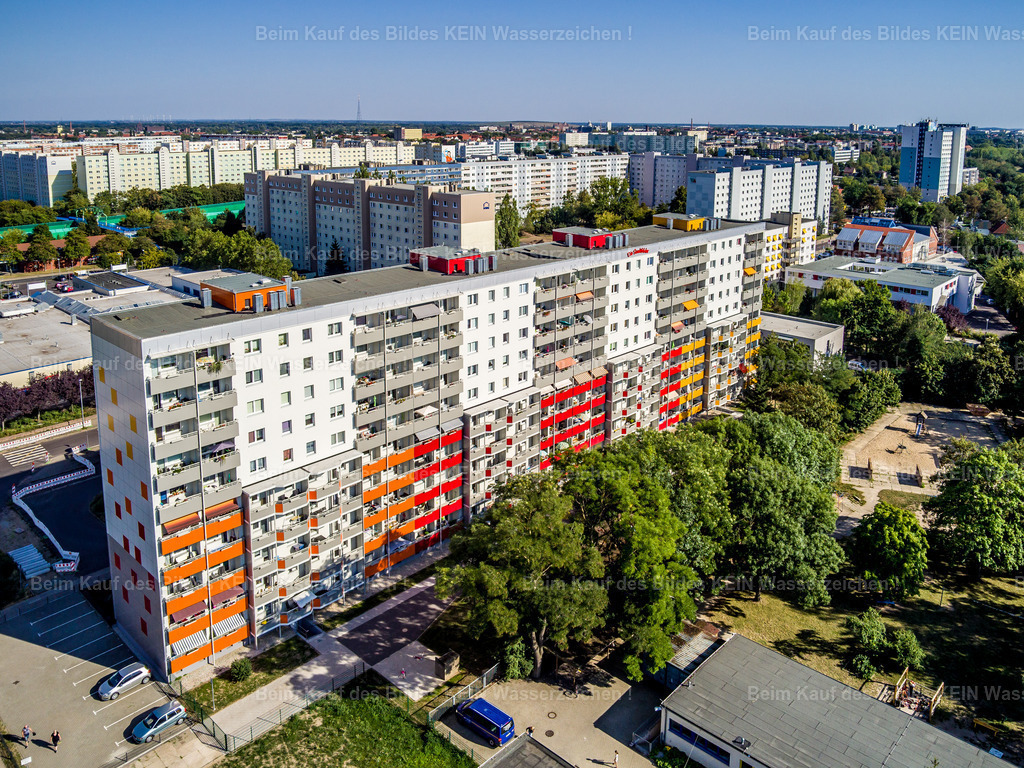 Stadtfelder Hans-Eisler-Platz-0062 | Hans-Eisler-Platz 3 - Realisiert mit Pictrs.com