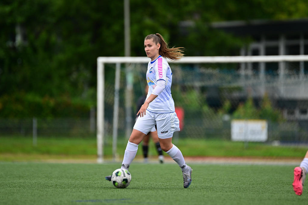 Fußball I Frauen I Saison 2025-2026 I Testspiel I TuRa Harksheide - TuRa Meldorf | Der Sportfotograf. - Realisiert mit Pictrs.com