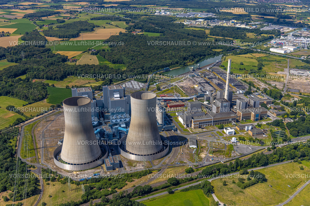 Hamm240707103 | RWE Kraftwerk Westfalen, Kühltürme, Blick zum Eilmser Wald, Wiesen und Felder mit Fernsicht, Uentrop, Hamm, Ruhrgebiet, Nordrhein-Westfalen, Deutschland