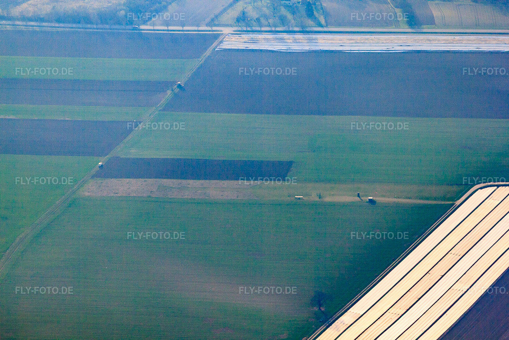 Luftbild: Modellflugplatz MFSV Lingenfeld in Lingenfeld im Bundesland Rheinland-Pfalz in Deutschland. Foto: IMG_49304.jpg vom 28.03.2012 durch Werner Riehm/FLY-FOTO.de