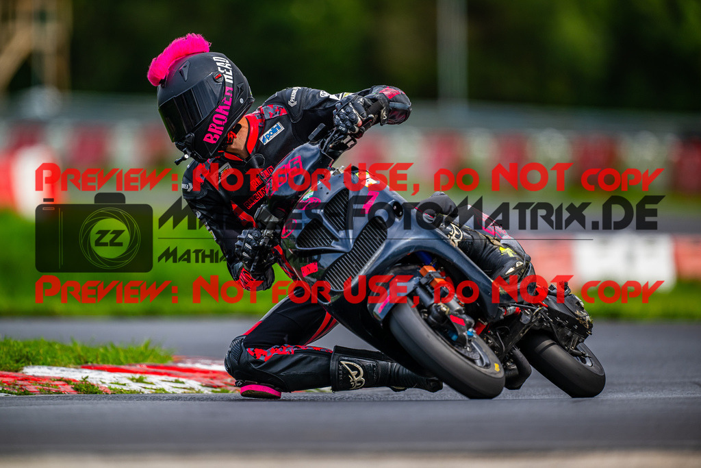 MaZZes_FotoMatrix_230826_7068 | K2