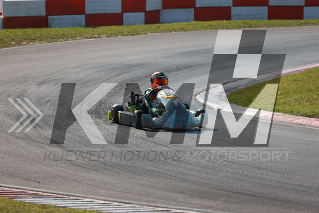 0DKP2080 | Kliewer Motion & Motorsport - Realisiert mit Pictrs.com