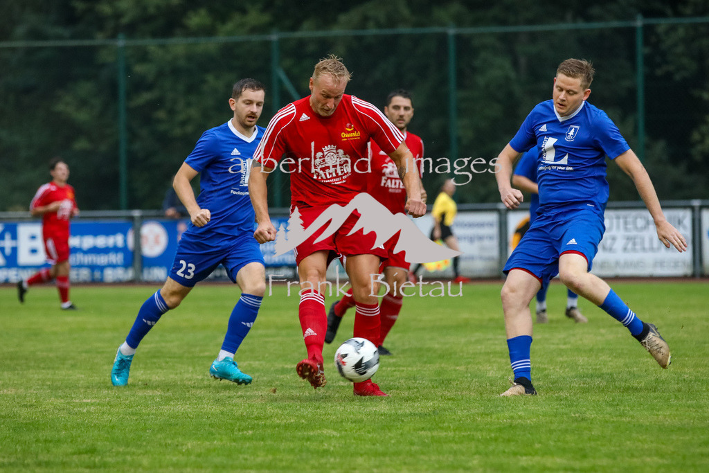 OE7A1472 | Medien- Sport- Entertainmentfotos