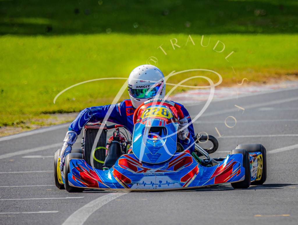 357DCECD-5BA2-4232-862D-FE7AC5EA2B68 | traudl_s_fotos