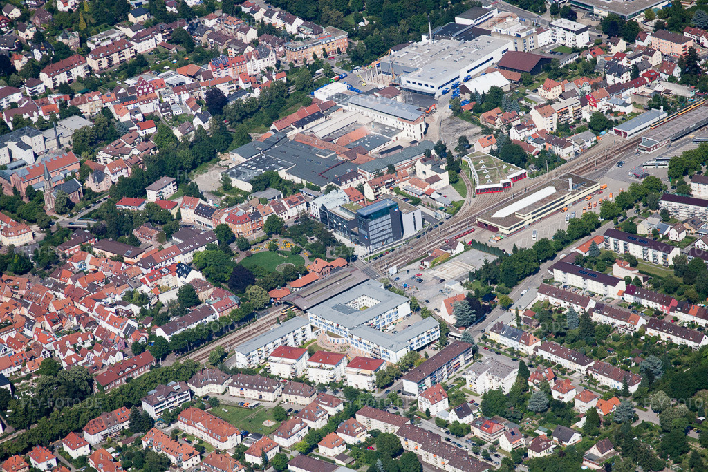 Luftbild: CAP Markt in Ettlingen im Bundesland Baden-Württemberg in Deutschland. Foto: IMG_42350.jpg vom 27.06.2011 durch Werner Riehm/FLY-FOTO.de