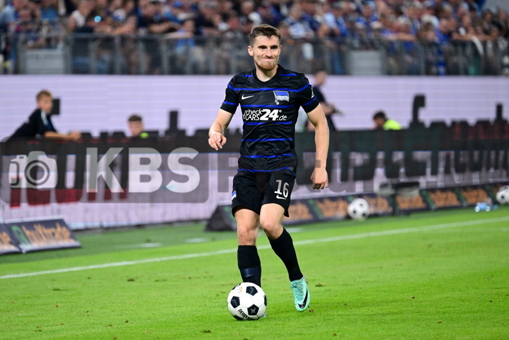 KBS Picture_HSV-HerthaBSC_067 | Kenny Jonjoe (Hertha BSC) ,Sportplatz :  Volksparkstadion, - Realisiert mit Pictrs.com