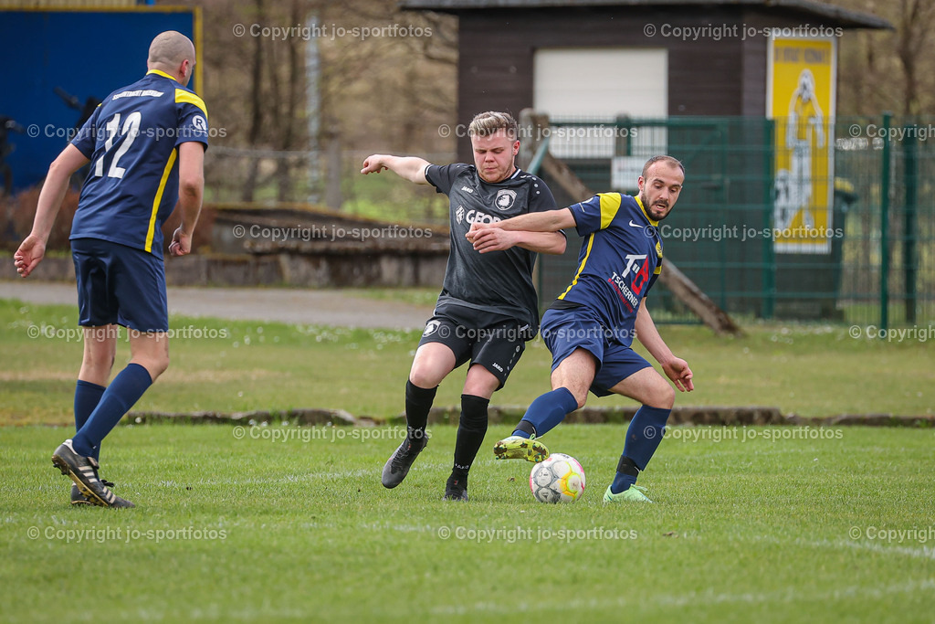 BQ3I3375 | 23.04.2023; Kreisliga C Dillenburg; Rasenplatz Hirzenhain; SSV Hirzenhain - SSG Breitscheid II; Ergebnis: 5:0 (3:0)