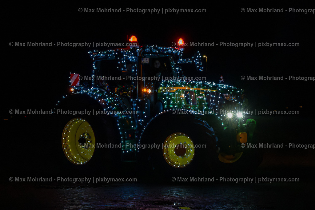 Lichterfahrt-Sulingen_071225-MM_9112-0026 | Max Mohrland - Photography - Realisiert mit Pictrs.com