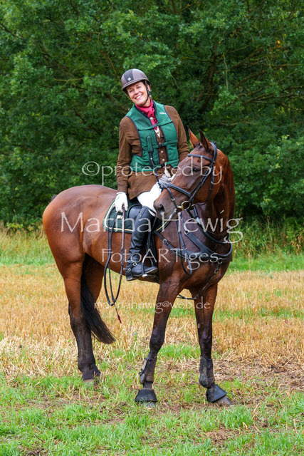 Jagd Kletkamp 26-02943_MarinaHewig | Fotografie, FotoArt, PferdesportArt, Pferdesportfotografie, Landschaftsfotografie, Reisefotografie, Reise, Pferde - Realisiert mit Pictrs.com