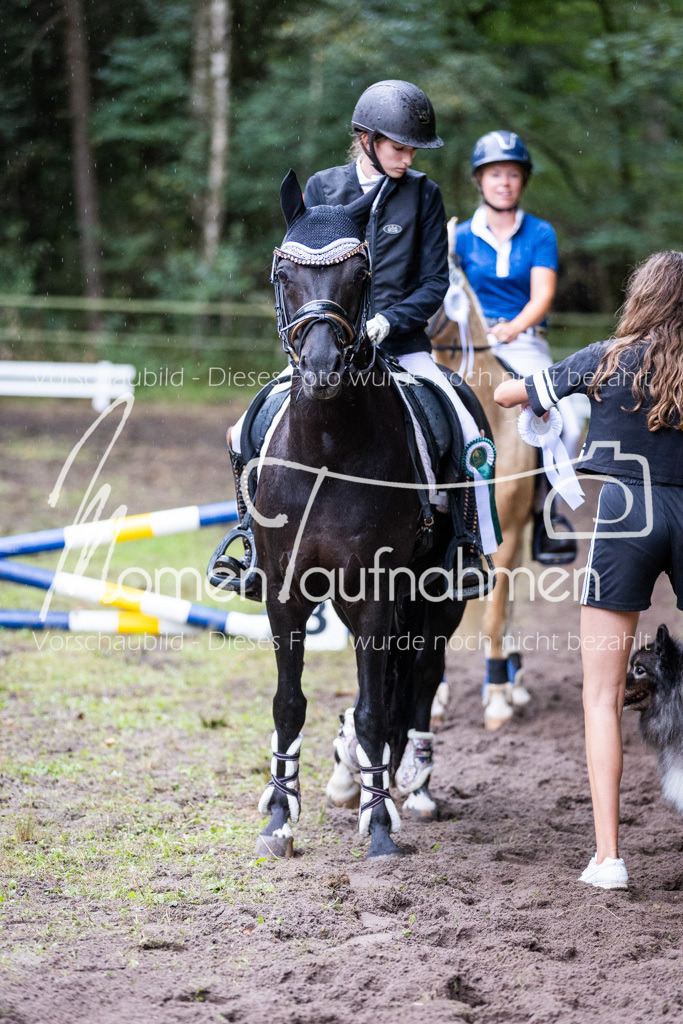 HB-JaD-052 | MomenTaufnahmen Pferdesportfotos
