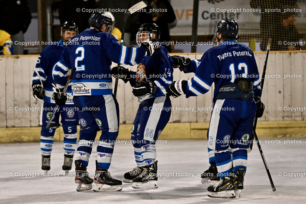 ELV Zauchen vs. EC Tigers Paternion  | Jubel EC Tigers Paternion Mannschaft, #2 Pranjic Marko EC Tigers Paternion, #14 Tschurnig Daniel EC Tigers Paternion, #13 Wolf Marlon EC Tigers Paternion, ELV Zauchen vs. EC Tigers Paternion , ELV Zauchen vs. EC Tigers Paternion  am 02.01.2025 in Eisoval Zauchen (Stadthalle Villach), Austria, (Photo by Bernd Stefan)