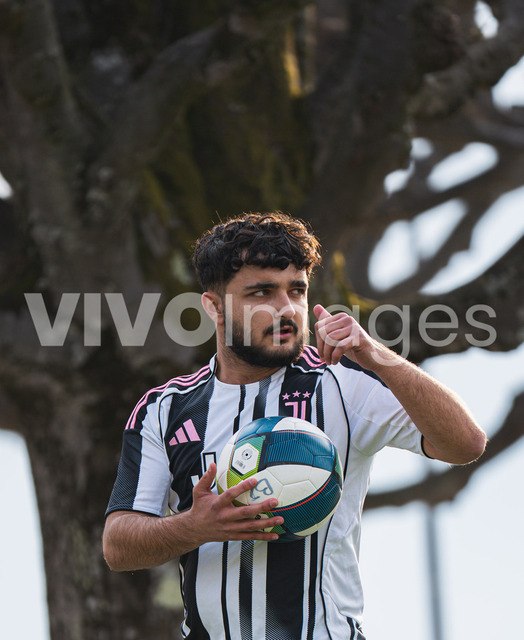 juv_lut_fmachado-0224 | Images from the Juniors B match between Juventus Academy and FC Lutry, played on 18 March 2026 in Lutry, Switzerland, featuring players, coaching staff and match action throughout the game.