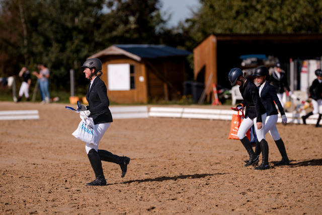 2026_10_03_Siefer-Hof_125009_Z81_41396280 | Professionelle Reitsport-, Turnier- und Eventfotografie von Robert Broda. Galerien mit ausgewählten und bearbeiteten Bildern direkt online ansehen und bestellen.