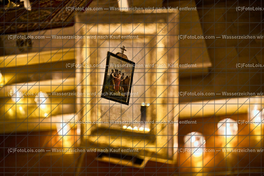 ALP1404_NACHT der tausend LICHTER_Pfarrkirche Wieselburg | (C)FotoLois.com, Alois Spandl, NACHT der 1000 LICHTER in der Pfarrkirche Wieselburg, Di 31. Okt. 2023.