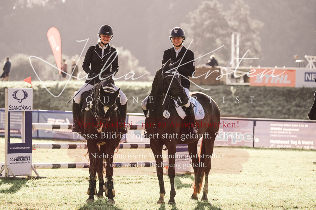 DSC_4539 | Pferde- und Turnierfotografie in Westsachsen. Pferdeportraits, Auftragszeichnungen und intuitive Kunst.