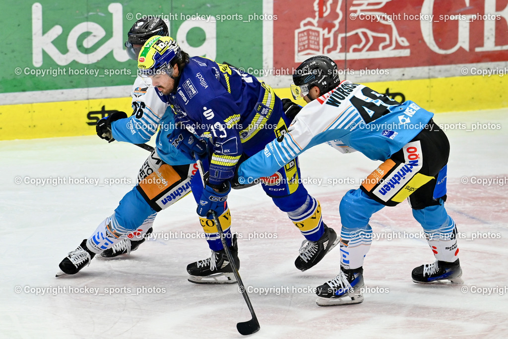 EC IDM WÄRMEPUMPEN VSV vs. Steinbach Black Wings Linz | #46 Niklas Andre Würschl Black Wings Linz, #13 Adam Helewka EC VSV, #66 Stefan Gaffal Black Wings Linz, EC IDM WÄRMEPUMPEN VSV vs. Steinbach Black Wings Linz, EC IDM WÄRMEPUMPEN VSV vs. Steinbach Black Wings Linz am 28.11.2025 in Villach (Stadthalle Villach), Austria, (Photo by Bernd Stefan)