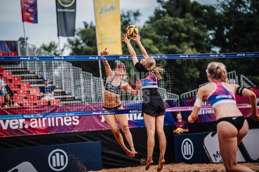 Beachvolleyball | Frauen | Allianz German Beach Tour 2025 | Tourstop München | 04.07.2025 | Karla Borger beim Angriff