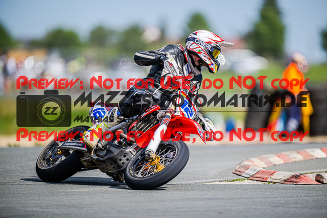 MaZZes_FotoMatrix_220903_3806 | S3