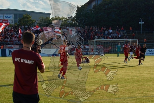 BFC Dynamo vs. FC Rot-Weiß Erfurt 027 | mythos-online-redaktion