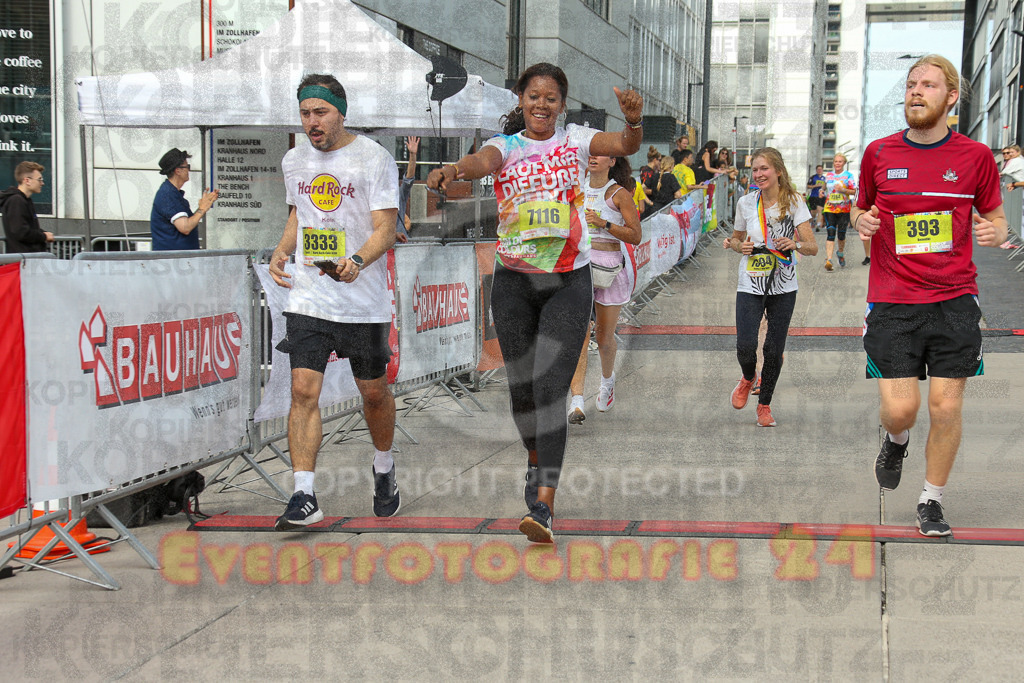 250920_1332_EX1_5339 | Sportfotografie im Rhein-Sieg Kreis, Köln, Bonn, NRW, Rheinland Pfalz, Hessen, etc. Unser Tätigkeitsfeld umfasst den Laufsport vom Volkslauf über den Marathon, Duathlon, Triathon bis zum Ultralauf wie Kölnpfad Ultra oder Schindertrail.