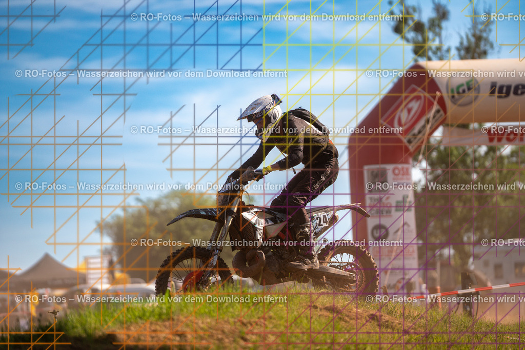 Wolfshausen 3 Lauf -1918 | Sportfotografie von RO-Fotos: Motorsport, Motocross, Enduro, Laufveranstaltungen und Triathlon. Professionelle Fotos von Sportlern und Events. - Realisiert mit Pictrs.com