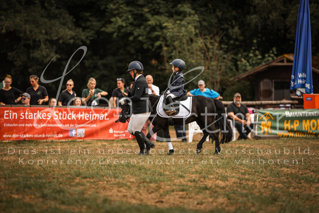 01.SoFZ00170 | Leoni Ertmer Photography - Realisiert mit Pictrs.com