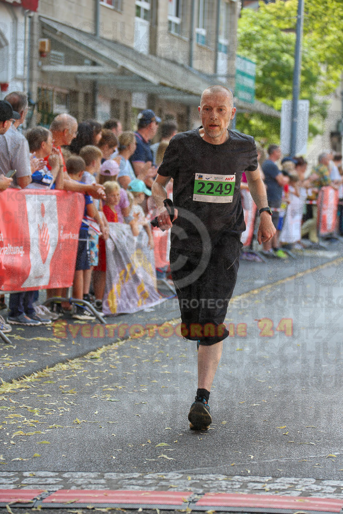 220625_1651_EX1_5209 | Sportfotografie im Rhein-Sieg Kreis, Köln, Bonn, NRW, Rheinland Pfalz, Hessen, etc. Unser Tätigkeitsfeld umfasst den Laufsport vom Volkslauf über den Marathon, Duathlon, Triathon bis zum Ultralauf wie Kölnpfad Ultra oder Schindertrail.