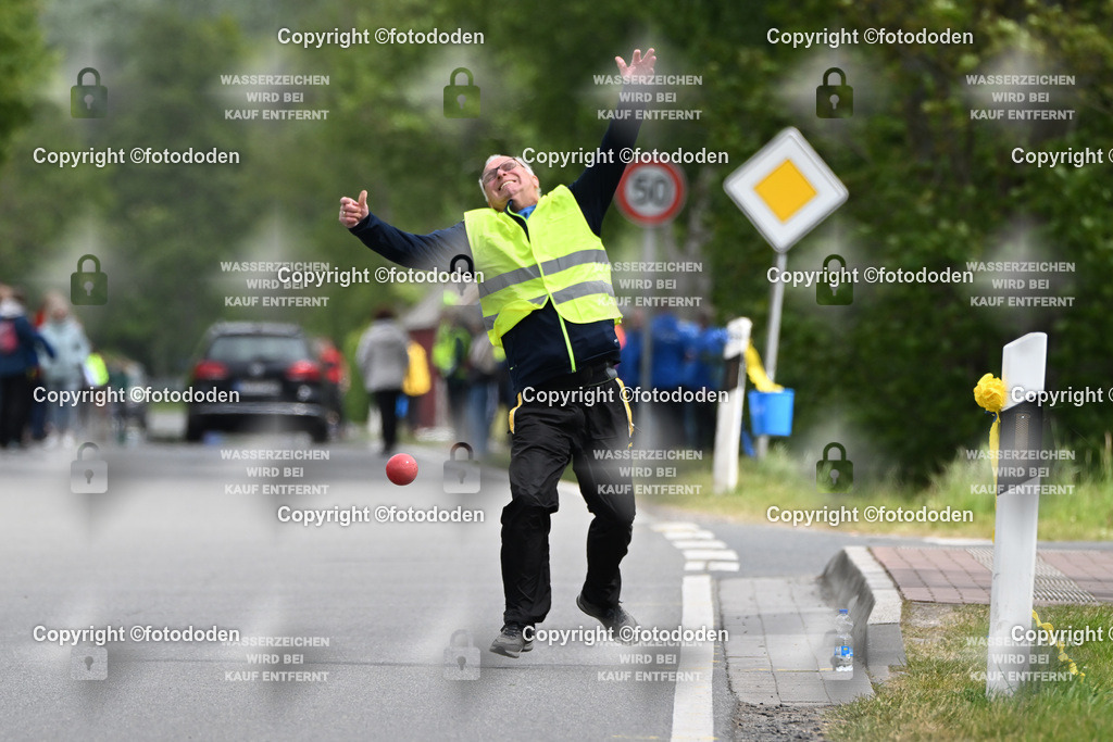 DSC_5609 | Uwe Freese / Esens/Moorweg Platz 8 = 1253m   Männer IV - Gummi