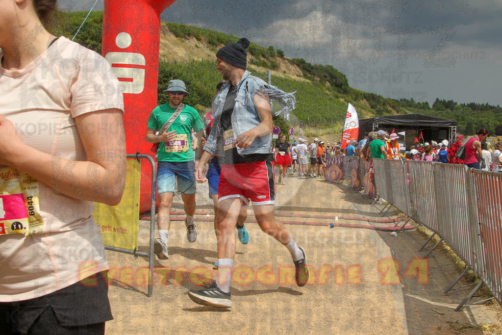 250614_1501_EV4_3035 | Sportfotografie im Rhein-Sieg Kreis, Köln, Bonn, NRW, Rheinland Pfalz, Hessen, etc. Unser Tätigkeitsfeld umfasst den Laufsport vom Volkslauf über den Marathon, Duathlon, Triathon bis zum Ultralauf wie Kölnpfad Ultra oder Schindertrail.
