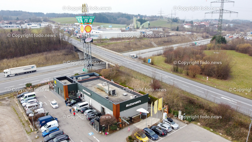 Haag am Hausruck_ McDonalds_ 23.02.2023-9 | 23.02.2023,Haag am Hausruck, AUT, McDonalds im Bild McDonalds, Restaurant, Fast Food, Drive In, Drohne