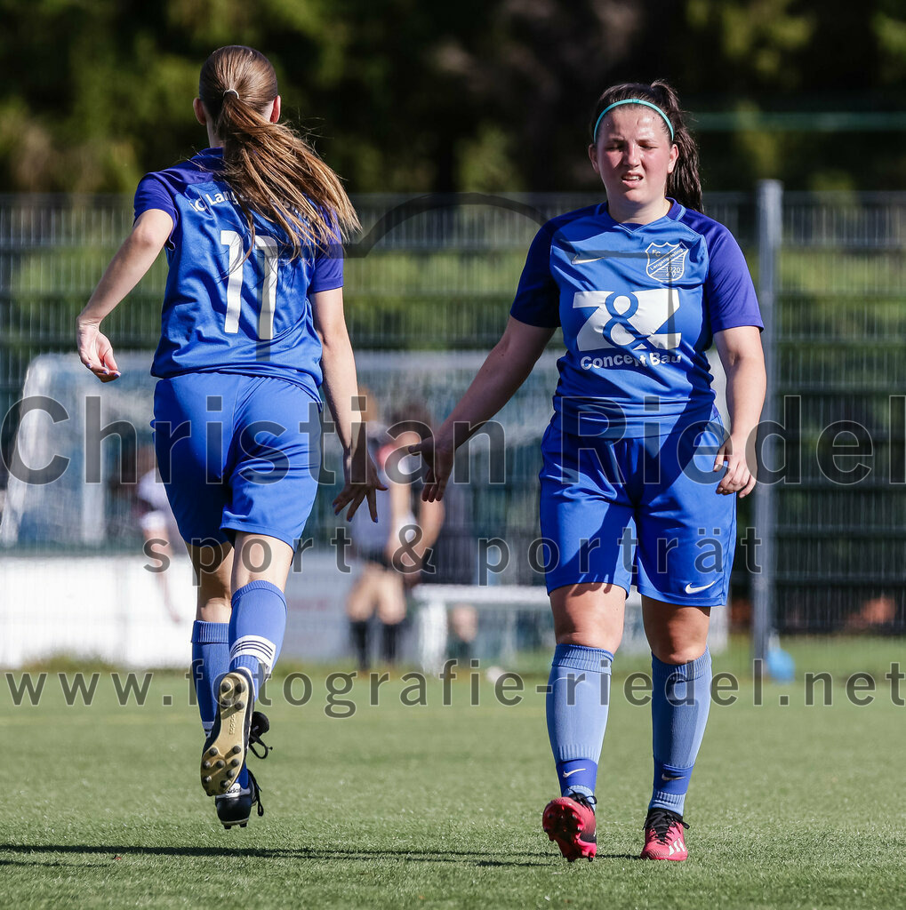 2023-10-21_066_FC_Langengeisling_gegen_TSV_Eching | Erding, Deutschland, 21.10.2023:
Fußball, Bezirksoberliga 2023 / 2024, 8. Spieltag, FC Langengeisling gegen TSV Eching, Endergebnis: 0:0

Alisha van Horten (FC Langengeisling, #11), Stefanie Karamatic (FC Langengeisling, #39)

Foto: Christian Riedel / fotografie-riedel.net