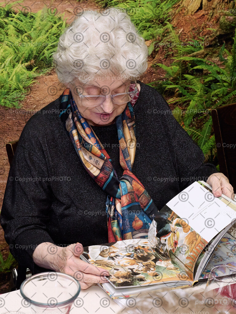 020_2026_60-Hochzeitstag-Wenzel_NZ9_6707 | proPHOTO - Realisiert mit Pictrs.com