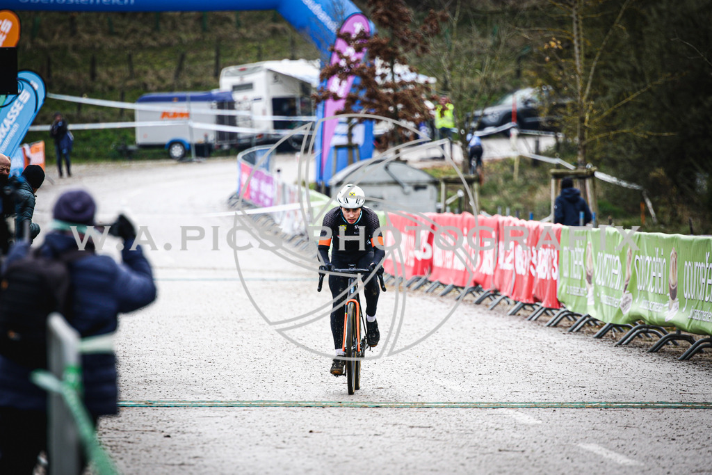 ..... | AUSTRIA, 24.11.24, 3.Radquerfeldein GP um das Sportzentrum Gunskirchen Image shows: Photo: Wapics / Andreas Willdoner