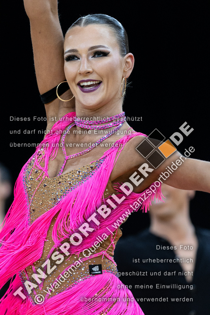 20230226-11623 | Hier finden Sie Tanz Bilder vom Latein und Standard Formationen tanzen. Sportbilder vom Tanzsport. Schöne Fotos und von Weltmeisterschaft, Europameisterschaft, Bundesliga, Regionalliga, Oberliga und Landesliga sowie von GOC Stuttgart, DanceComp, WM Bremen