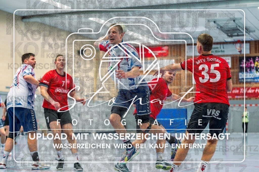 Regionsoberliga Herren Lüneburg-Stade - MTV Soltau vs. HBV 91 Celle | Max Kentel (HBV 91 Celle #33); Regionsoberliga Herren Lüneburg-Stade - MTV Soltau vs. HBV 91 Celle am 25.04.2026 in Sporthalle Oberschule Soltau, Soltau - Realisiert mit Pictrs.com
