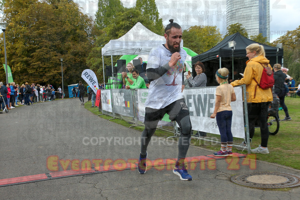 220925_1320_EX1_0484 | Sportfotografie im Rhein-Sieg Kreis, Köln, Bonn, NRW, Rheinland Pfalz, Hessen, etc. Unser Tätigkeitsfeld umfasst den Laufsport vom Volkslauf über den Marathon, Duathlon, Triathon bis zum Ultralauf wie Kölnpfad Ultra oder Schindertrail.
