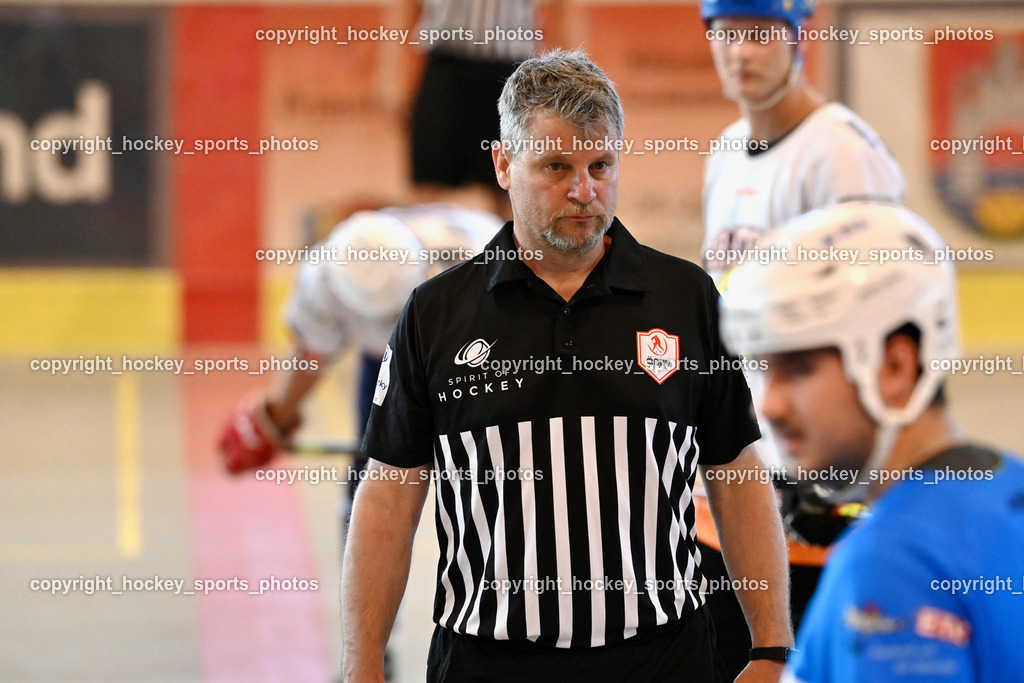 Team Zehenthof vs. ASKÖ Hockey Villach | Steiner Alois Referee, Team Zehenthof vs. ASKÖ Hockey Villach, Team Zehenthof vs. ASKÖ Hockey Villach am 01.06.2025 in Velden (Eishalle Velden ), Austria, (Photo by Bernd Stefan)