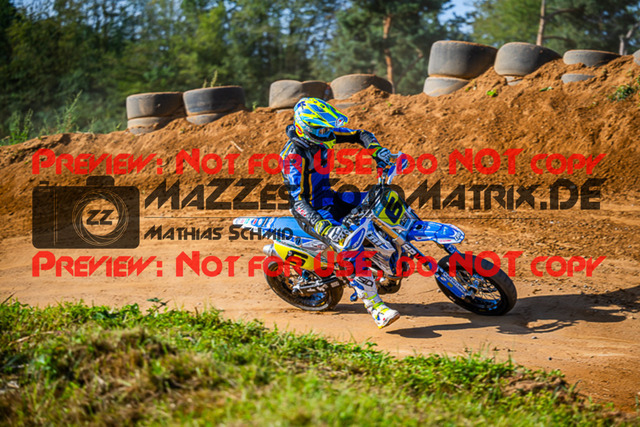 MaZZes_FotoMatrix_230917_0726 | S1