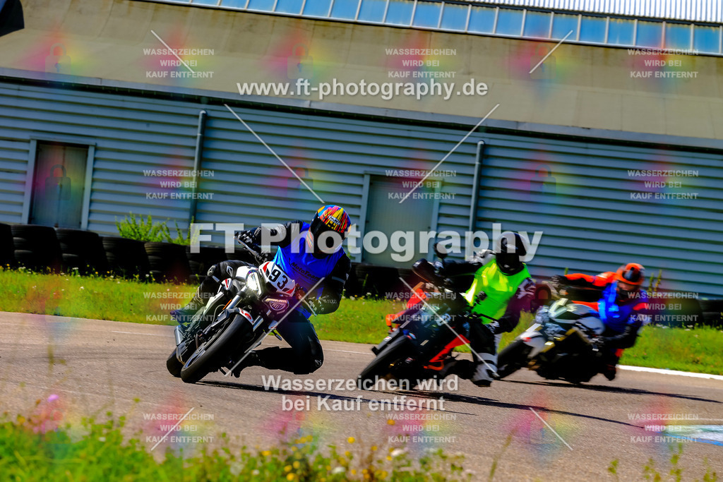 093-6227 | Hier findet Ihr Bilder von Touristenfahrten auf der Nürburgring Nordschleife oder von anderen Veranstaltungen die ich besucht habe. Viel Spass beim Durch Schauen 