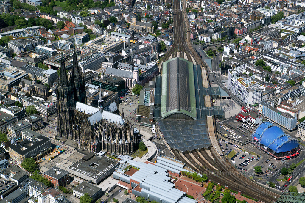3800363 | Dom, Hauptbahnhof, Köln