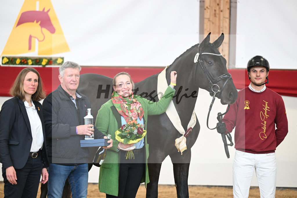 Kat.-Nr. 7 v. Chacco-Chacco_Unterstein_2251780 | hf-fotografie - Realizzato con Pictrs.com