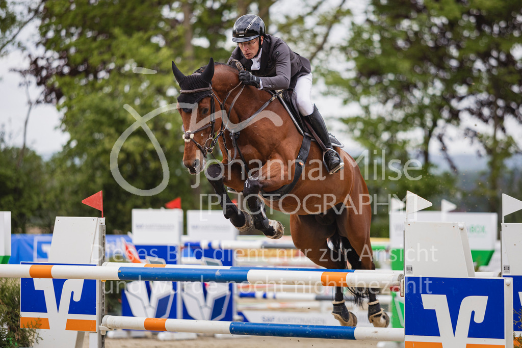 250504_SpengeW_Stil-S-535 | Deine schönsten Turniermomente als professionelle Fotos! Entdecke hochwertige Pferdesport-Fotografie im Online-Shop. Jetzt Fotos finden & bestellen!