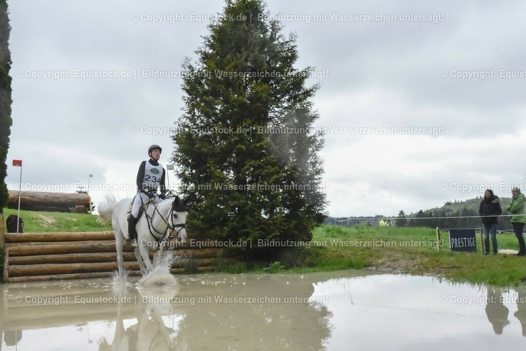 20230513_CCI2_Section2_Gelände_0547 | equistock