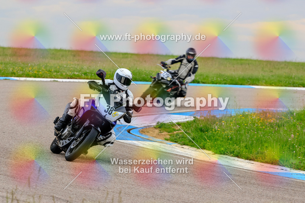 MotoTeam-1705 | Hier findet Ihr Bilder von Touristenfahrten auf der Nürburgring Nordschleife oder von anderen Veranstaltungen die ich besucht habe. Viel Spass beim Durch Schauen 