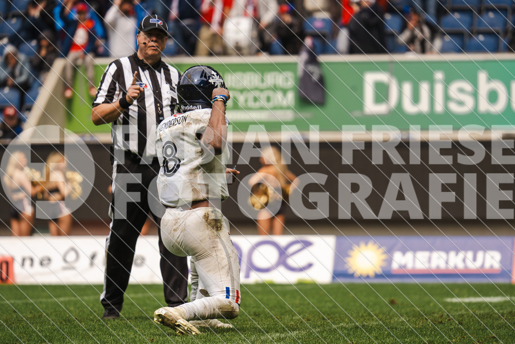 GER Rhein Fire vs. Paris Musketeers, Football, European League of Football, Spieltag 4, Saison 2025, 08.06.2025 | GER Rhein Fire vs. Paris Musketeers, Football, European League of Football, Spieltag 4, Saison 2025, 08.06.2025Foto: Fabian Friese - Realisiert mit Pictrs.com