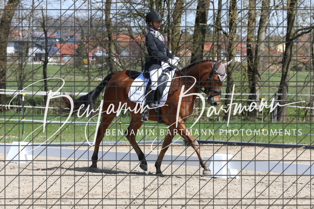 AZ2A4044 | Benjamin Bartmann Photomoments