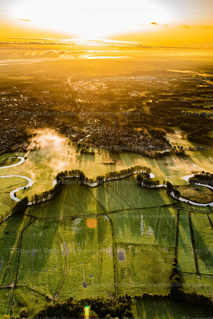 Stade Schwinge der Fluss im Sonnenaufgang_ELS_7967031019 | Fotos aus den Touristenorten aus Norddeutschland. - Realisiert mit Pictrs.com