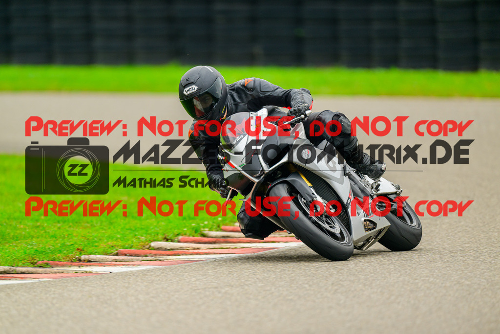 MaZZes_Fotomatrix_20241003_6007705_3298 | GELB